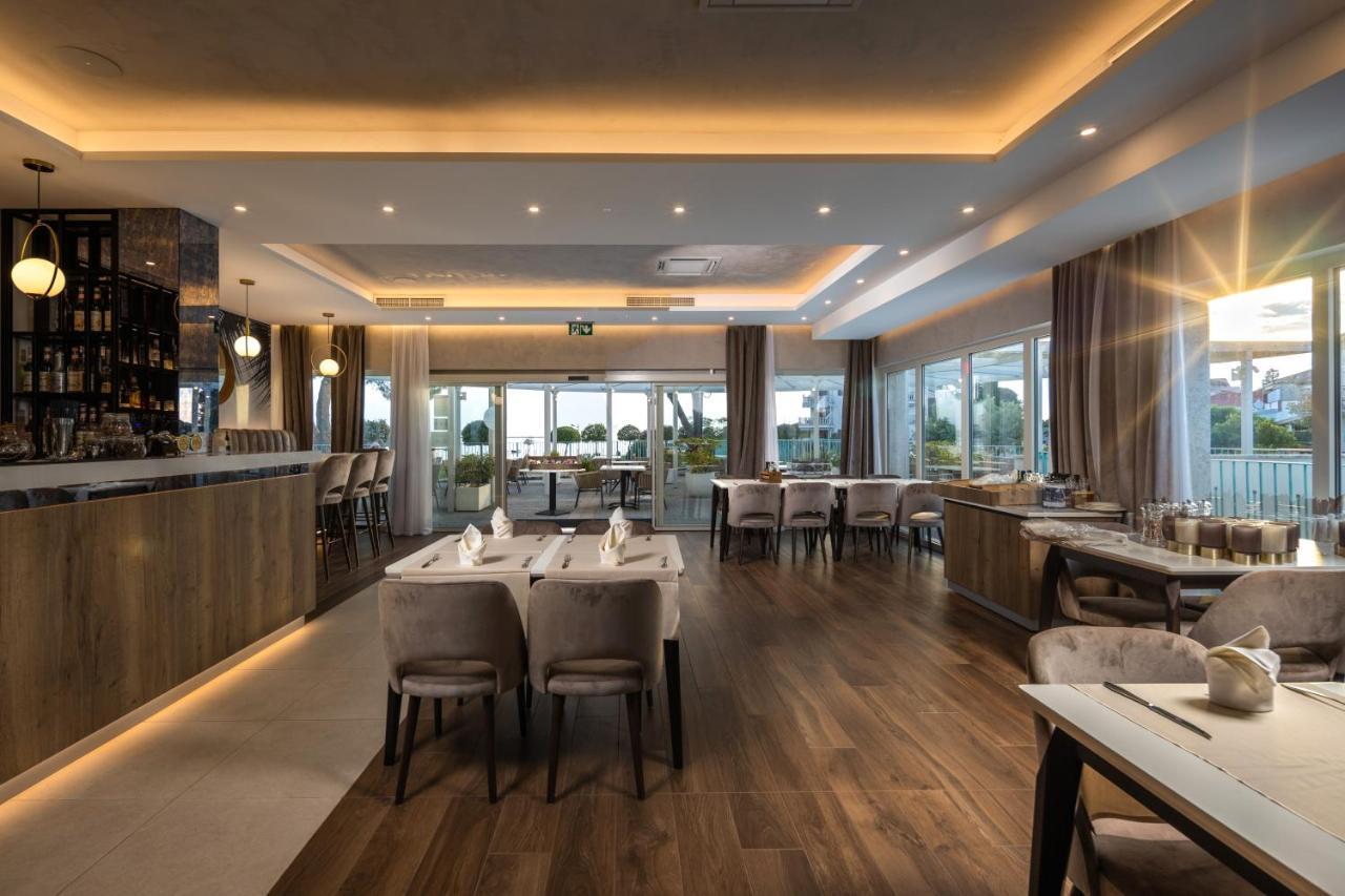 Garden Palace Resort Umag Exterior photo